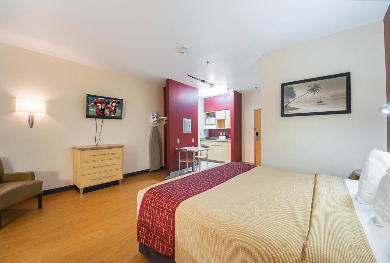 Red Roof Inn & Suites קורפוס כריסטי מראה חיצוני תמונה